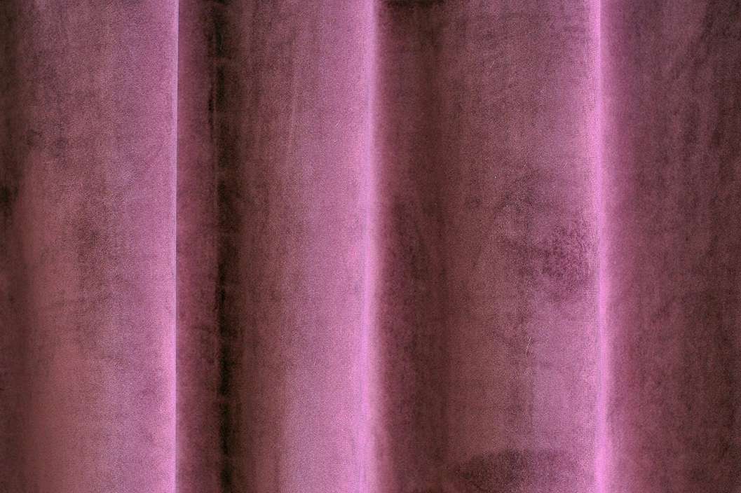 Design sötétítő függöny textil sötét lila színben 150cm széles
